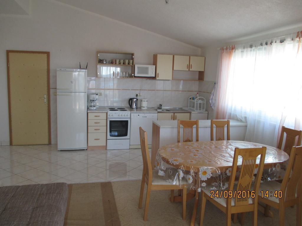 Apartments Katarine Zrinske Vodice Bagian luar foto