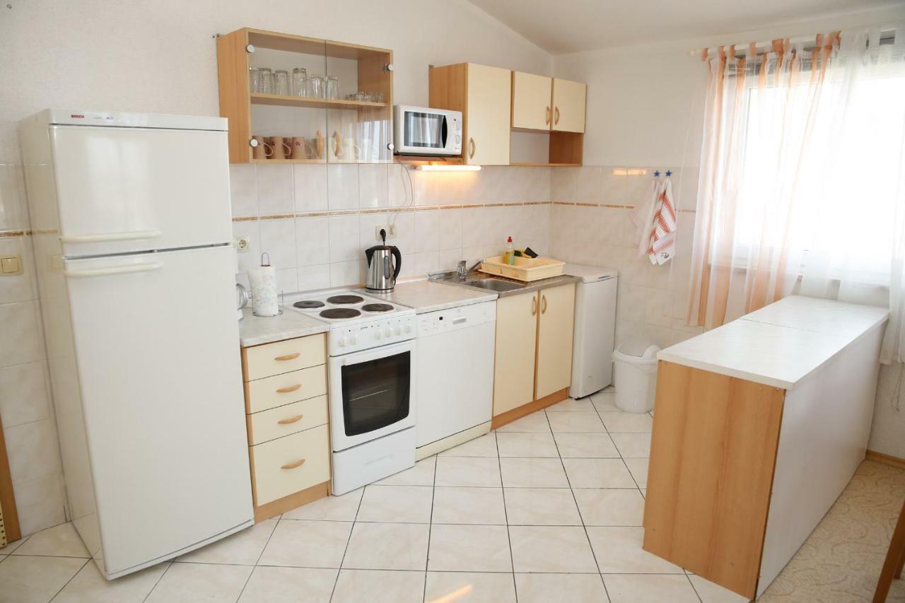 Apartments Katarine Zrinske Vodice Bagian luar foto