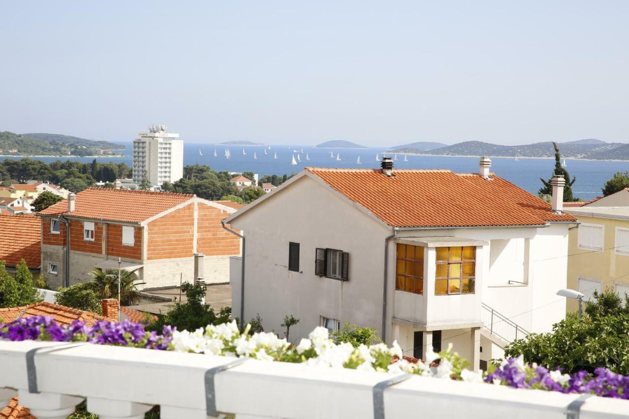 Apartments Katarine Zrinske Vodice Bagian luar foto